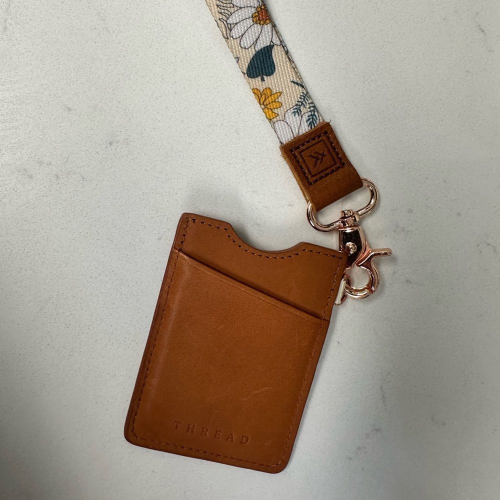 THREAD Wallet - Picture 6 of 7